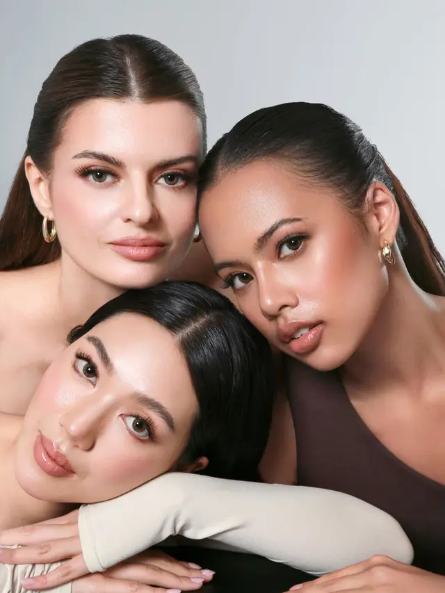 3 Warna Lensa Kontak yang Cocok Perempuan Indonesia untuk Beraktivitas Seharian