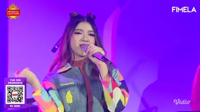 Live Music Bersama Tiara Andini dan Recreate Eye Makeup Cindercella