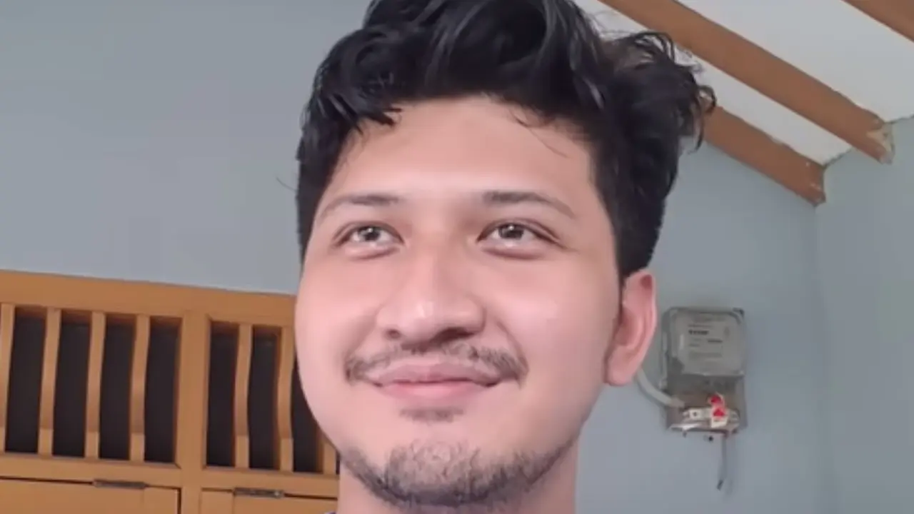 Aditya Zoni.