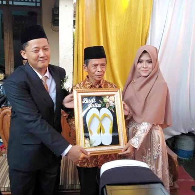Cerita Wanita Kebumen Minta Maskawin Sandal Jepit Saat Pernikahan Lifestyle Liputan6 Com