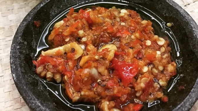 Resep Sambal Bawang: Cita Rasa Indonesia yang Menggugah Selera!
