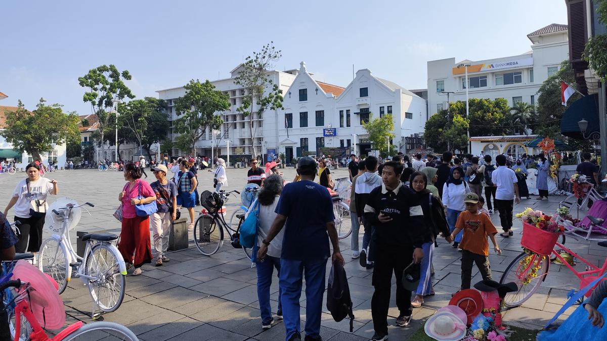 Daftar Lengkap Hari Libur Nasional dan Cuti Bersama 2026