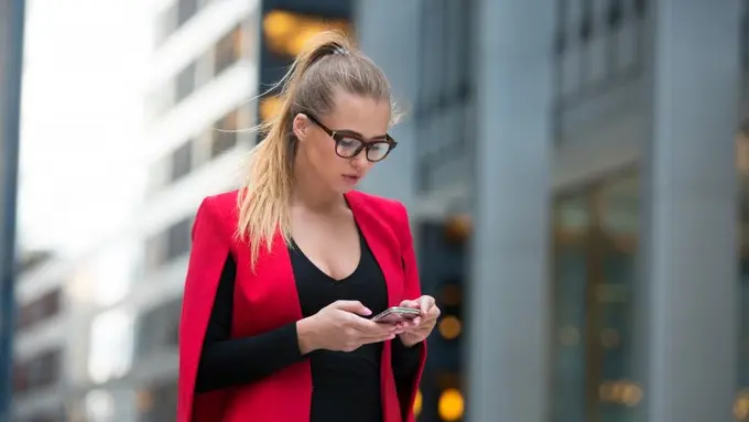 [Bintang] Ilustrasi Handphone