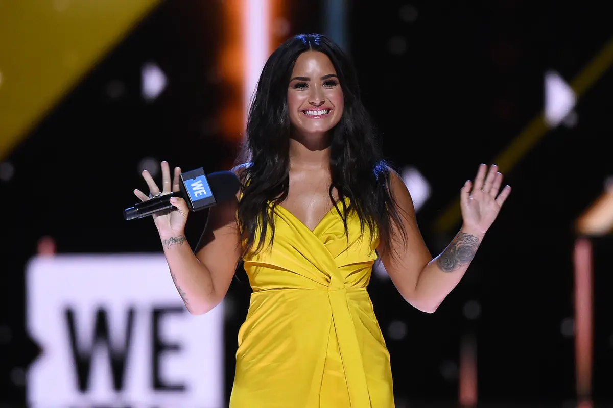 [Bintang] Demi Lovato
