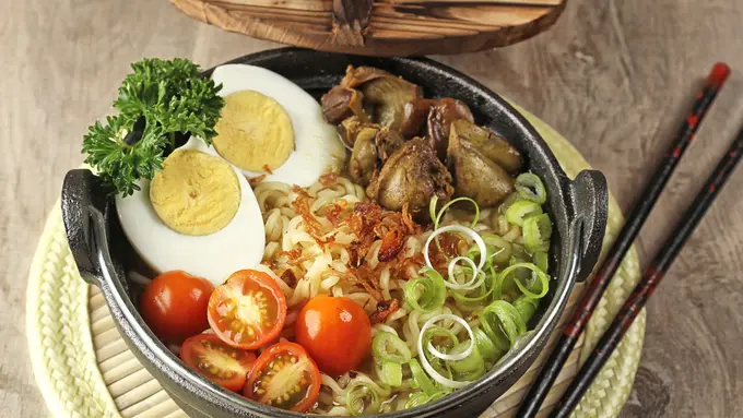 Resep Mie Kocok Bandung yang Lezat dengan Tambahan Kikil yang Empuk