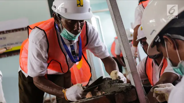 Melihat Para Pekerja Bangunan Saat Pelatihan dan Sertifikasi Tenaga Kerja