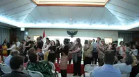 Rangkaian pertunjukan seni, tari dan budaya dari sejumlah daerah di Indonesia  telah memukau publik Australia di Canberra