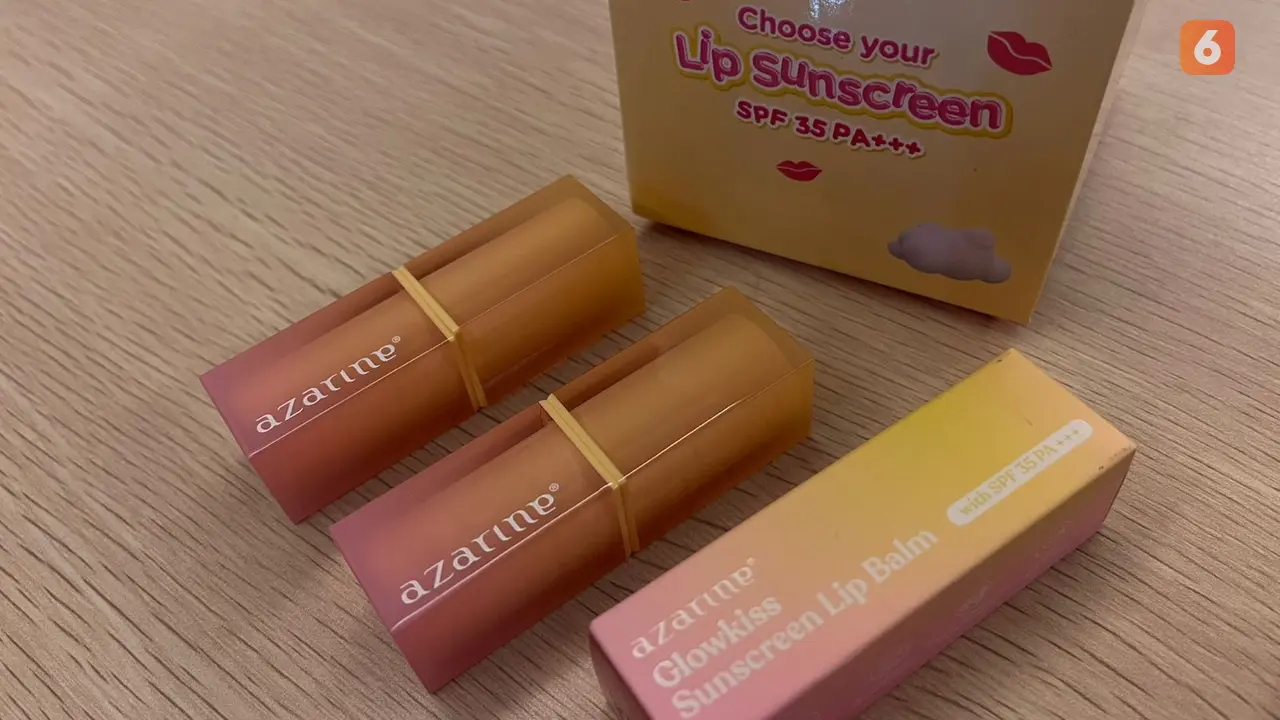 Review - Sunscreen untuk Bibir Cantik, Azarine Glowkiss Sunscreen Lip Balm SPF 35 PA+++