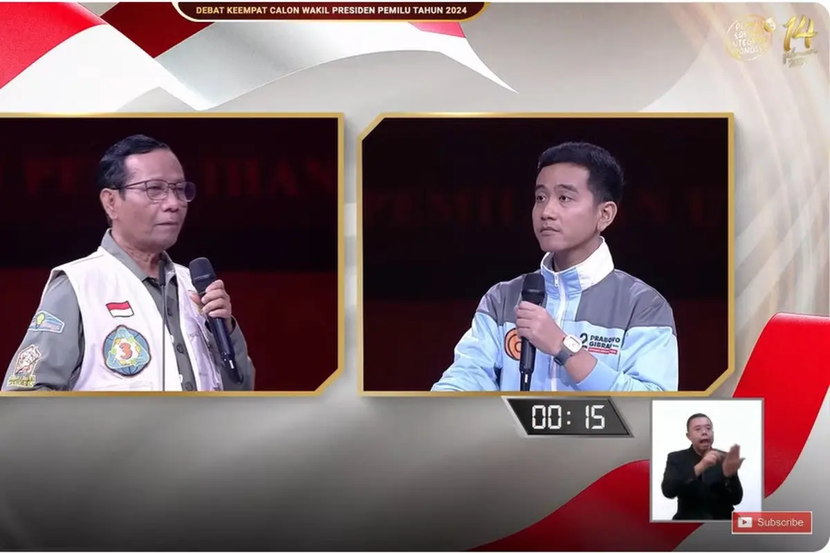 Calon Wakil Presiden (Cawapres) nomor urut 02 Gibran Rakabuming Raka dan Cawapres nomor urut 03 Mahfud Md saat tanya jawab di debat cawapres Pilpres 2024 yang digelar di JCC Senayan, Jakarta, Minggu (21/1/2024).