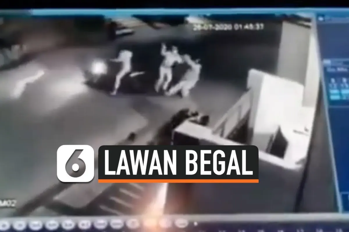 TEREKAM CCTV, EMAK-EMAK LAWAN PELAKU BEGAL BERCELURIT DI BEKASI