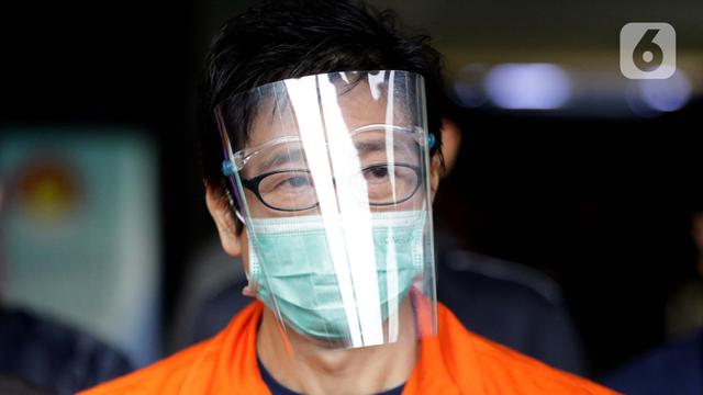 Ekspresi Samin Tan saat Ditahan KPK