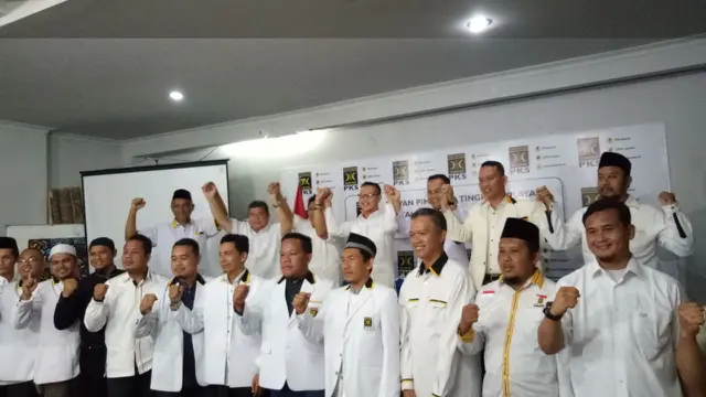Cagub Sumsel Kunjungi Makam Raja Sriwijaya Jelang Pilkada