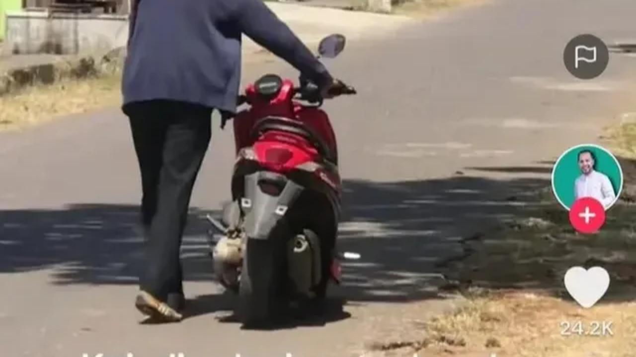 "Ada laporan temuan bercak kuning&nbsp; pada sepeda motor Honda&nbsp; yang dikirimkan konsumen, kami menyampaikan bahwa sebenarnya itu lapisan silicate bukan karat. Sekali lagi bukan karat," beber Muhib.
