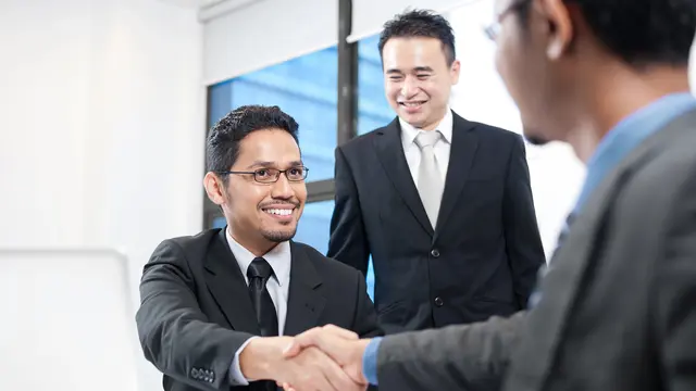 Integrated Foreign Exchange Feature QLola by BRI Jadikan Transaksi Bisnis Internasional Makin Maksimal!