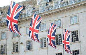 Adanya Kesenjangan Sosial dan Ekonomi di Inggris. (dok. A Perry/Unsplash)