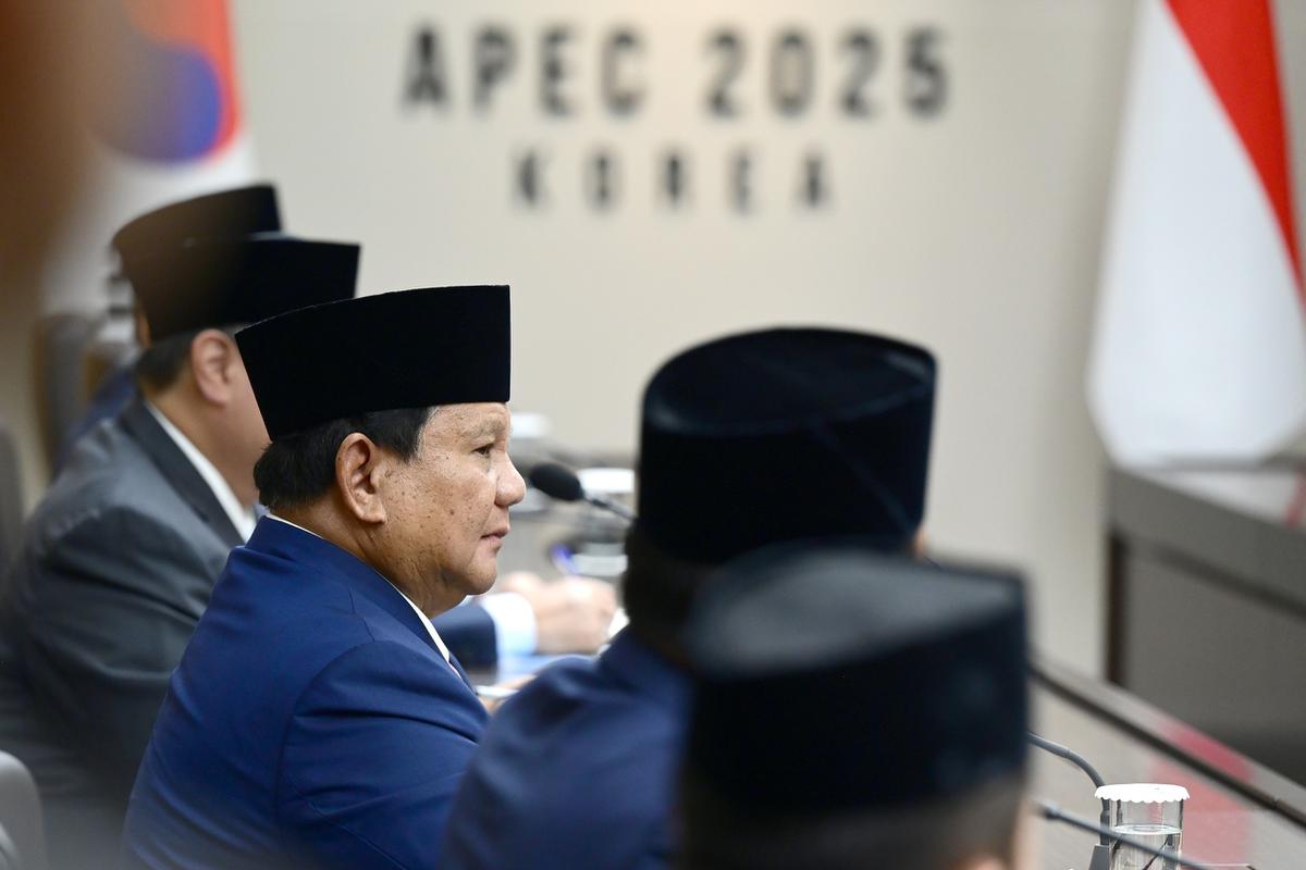 Presiden Prabowo Subianto melakukan pertemuan bilateral dengan Presiden Korea Selatan (Korsel) Lee Jae Myung di sela-sela KTT APEC 2025 di Gyeongju, Korsel, Sabtu (1/11/2025)