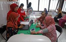 Pemkot Surabaya Jamin Layanan Kesehatan Warga Prasejahtera, Cukup Pakai KTP