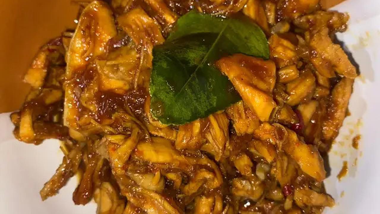 Ilustrasi Ayam Suwir Bumbu Kecap