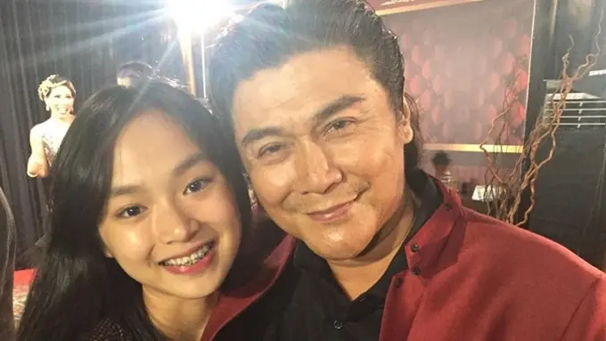 6 Potret Cantik Nabilah Rahman, Anak Willy Dozan yang Beranjak Dewasa