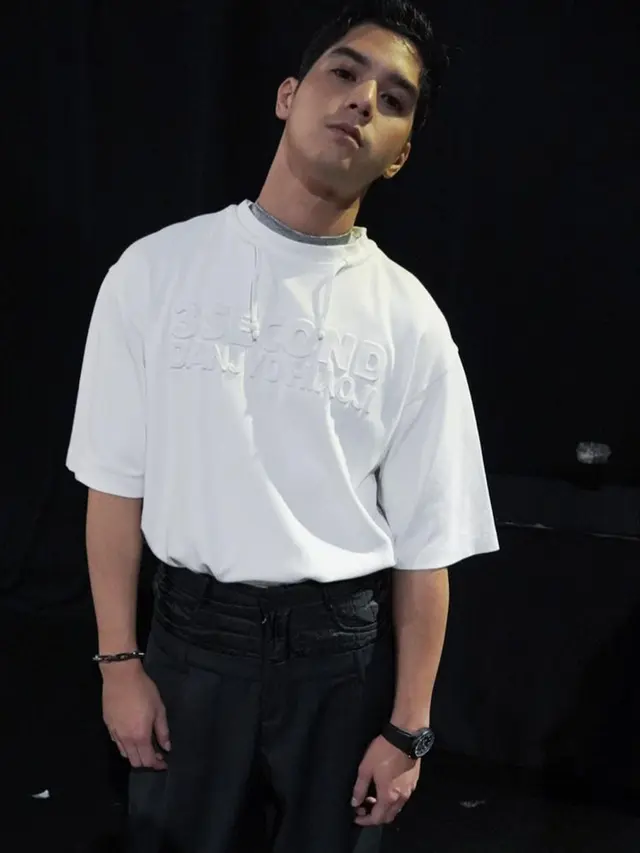 Al Ghazali Jadi Model Catwalk JF3 Fashion Festival 2022, Ganteng Abis!