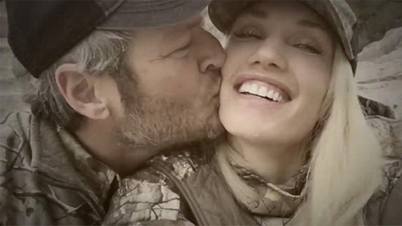  Blake Shelton Selamatkan Gwen Stefani dari Keterpurukan