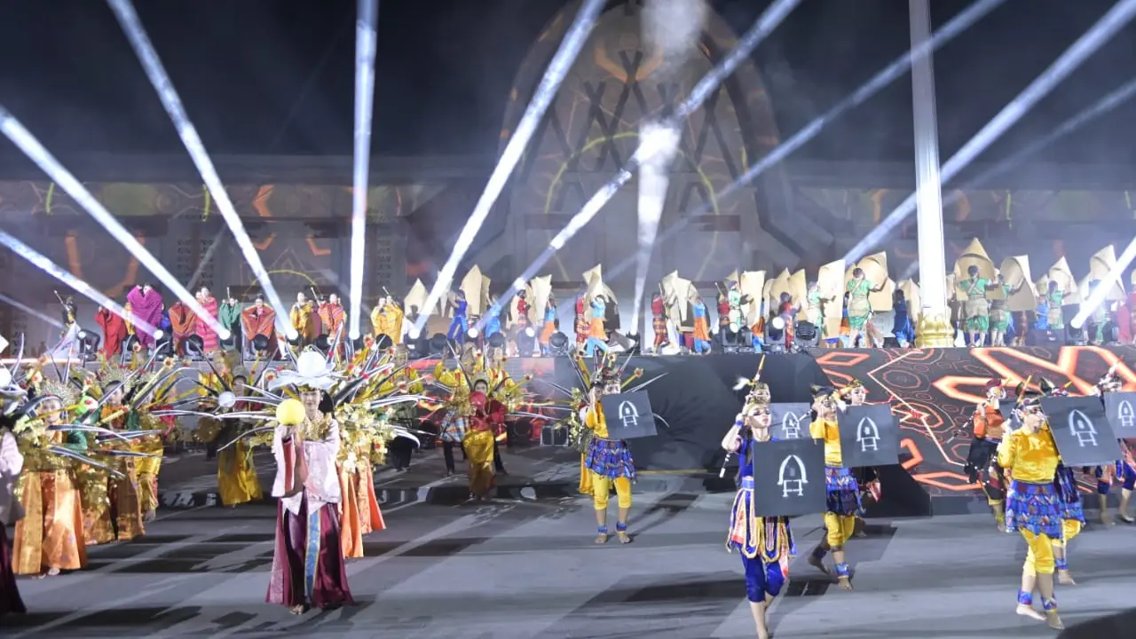 Tari kolosal dari Nusa Tenggara Barat (NTB) (Istimewa)