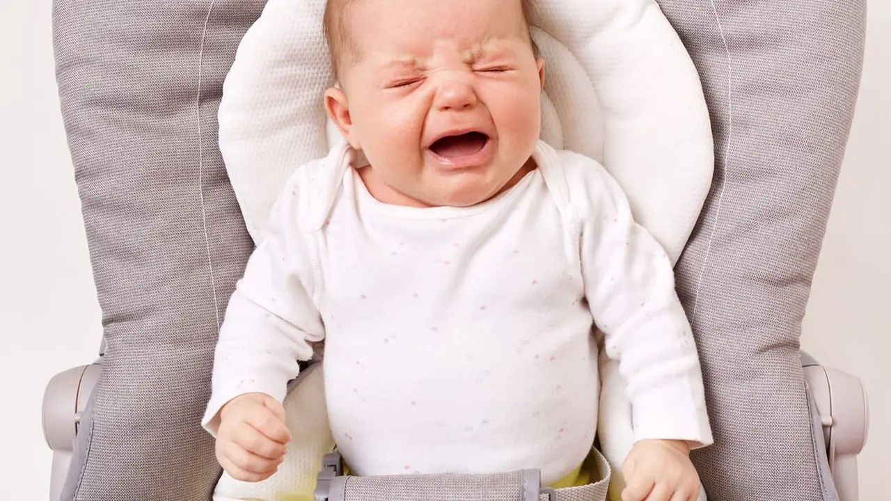 Penyebab bayi lebih rewel