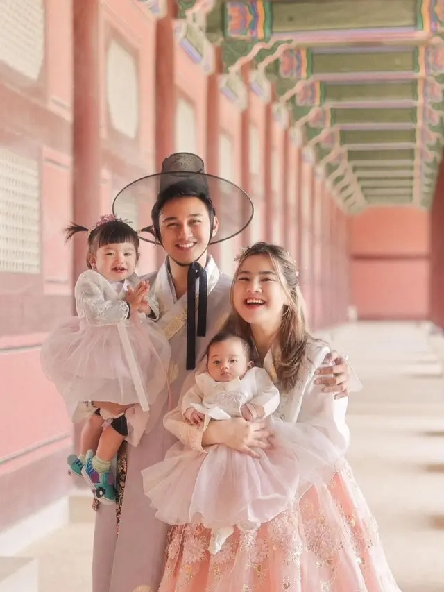 Felicya Angelista dan keluarga kecilnya di Korsel