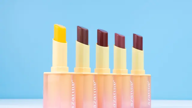 Azarine Glowkiss Lip Balm SPF 35 (photo by azarine)