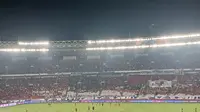 Momen Kocak Suporter Jepang Menabuh Drum, Malah Disambut Sahur...Sahur oleh Suporter Timnas Indonesia