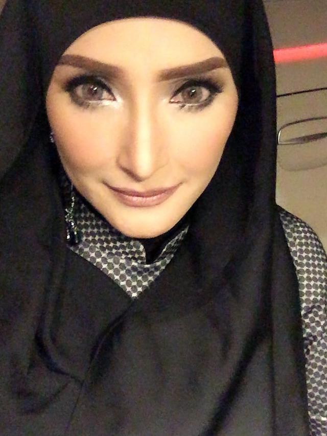 [Bintang] Inneke Koesherawati