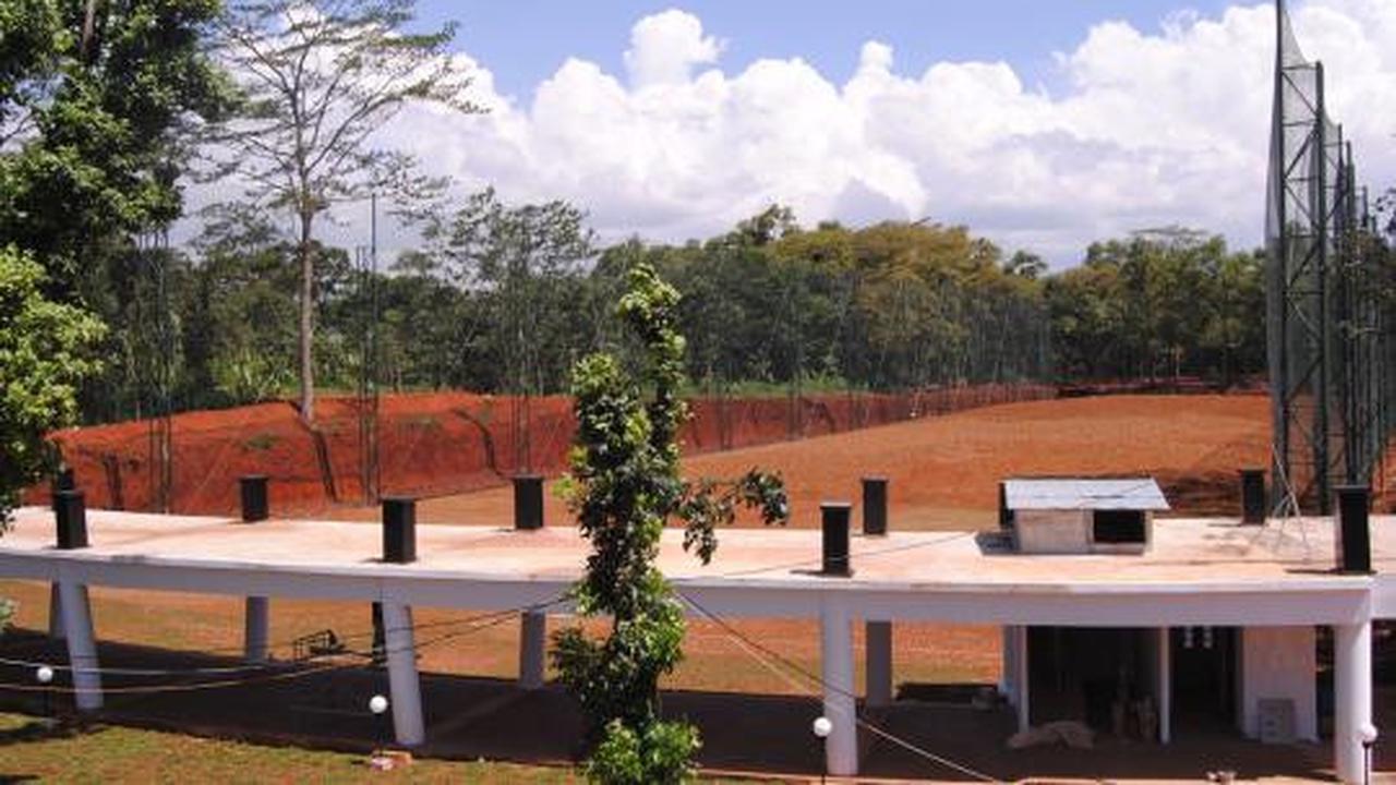 Arena golf di Kampus UI hampir jadi