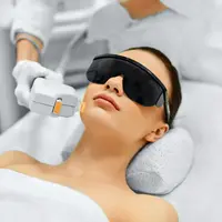 Ilustrasi perempuan melakukan perawatan laser. (c) puhhha/Depositphotos.com