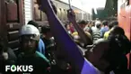 Tiga orang penjaga ruko tidak bisa menunjukkan dokumen terkait izin penyaluran tenaga kerja maupun keberadaan ratusan orang asing asal Bangladesh.