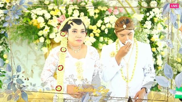 7 Potret Akad Nikah Mumuk Gomez dan Eno Retra, Usung Adat Jawa