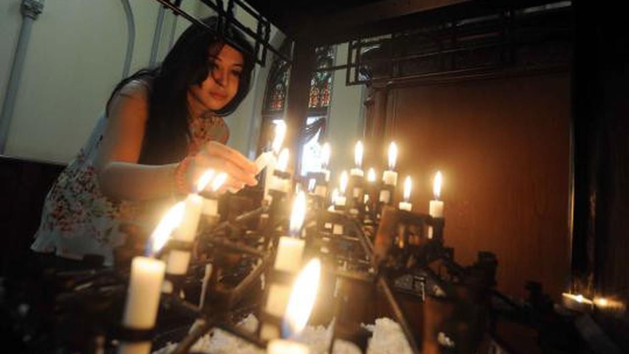 Jelang Natal, Gereja Katedral dipercantik