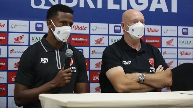 Pelatih PSM, Joop Gall
