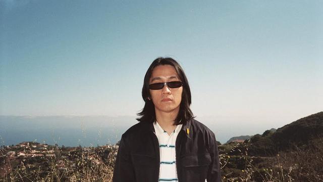 Something About You – Eyedress (feat. Dent May)