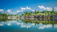 The best places to visit in Srinagar. (Photo: Divya Agrawal/Unsplash)