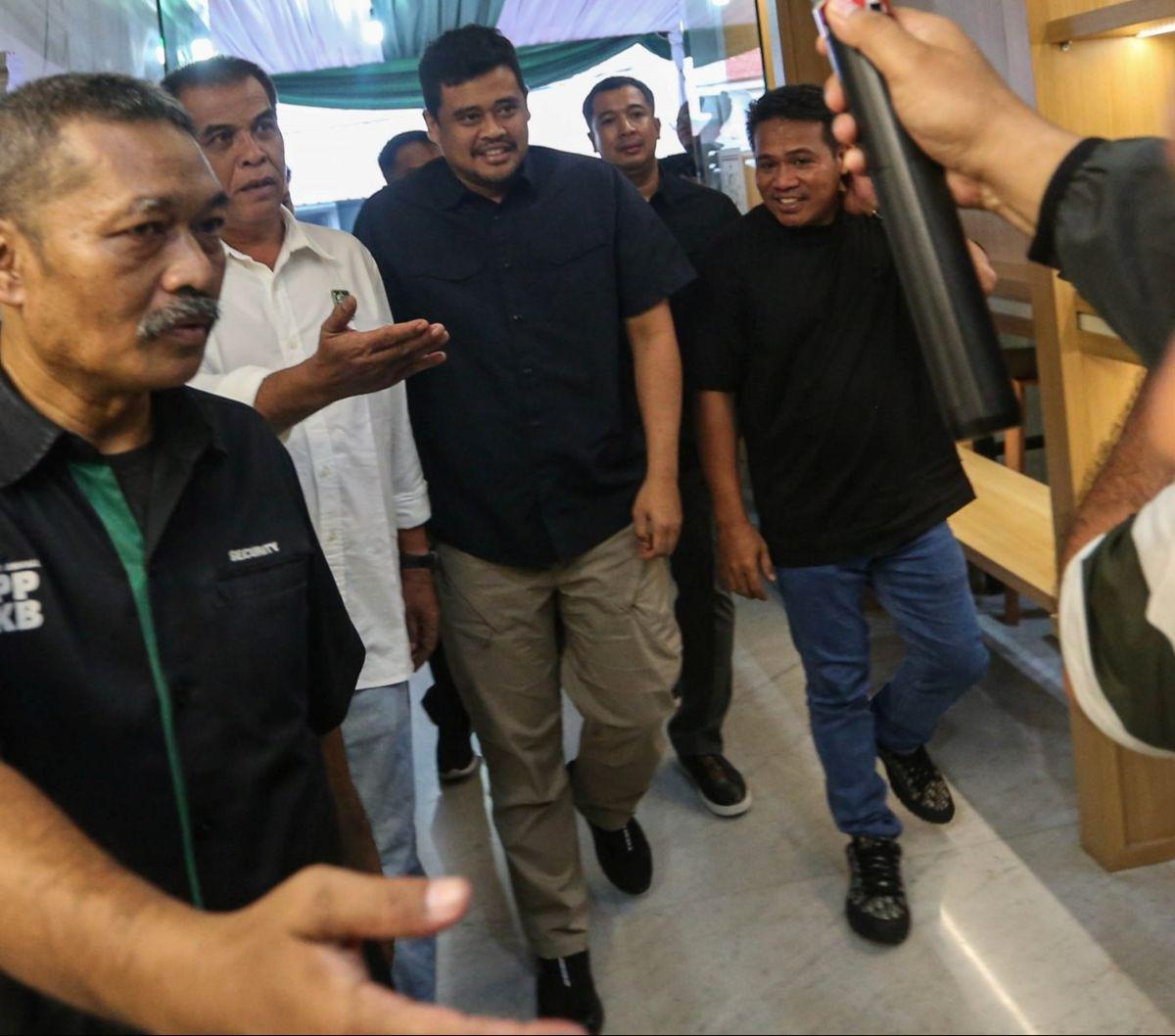 Menurut Ketua Bidang Komunikasi dan Informatika Dewan Pimpinan Pusat PKB Ahmad Iman Sukri, kehadiran Bobby Nasution dalam rangka Uji Kelayakan dan Kesesuaian (UKK) bakal calon Gubernur Sumut pada Pilkada 2024. Pemilu (Pilkada Sumut). Foto: Liputan6.com /