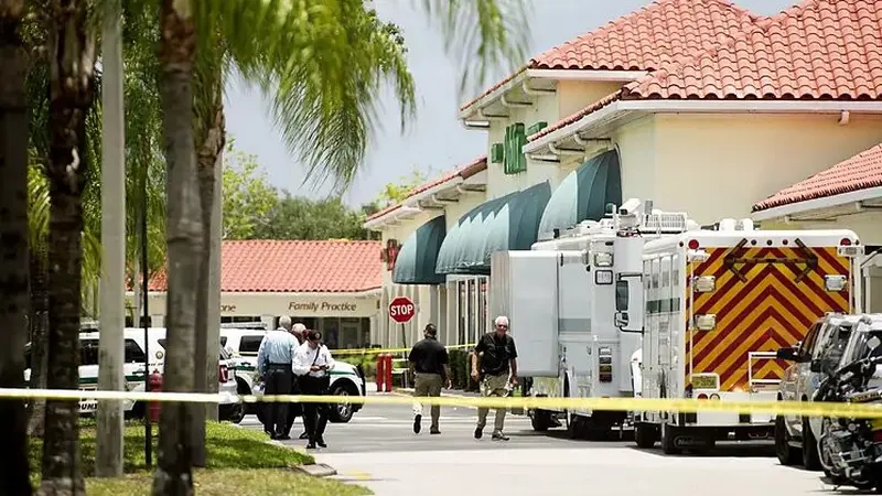 Insiden penembakan di Florida (10/6) menewaskan dua orang korban dan pelaku juga meninggal dunia.