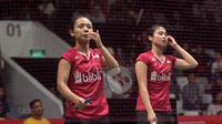 Della Haris/Rizky Amelia gagal ke semifinal setelah kalah dari pasangan Korea, Lee So-hee/Shin Seung-Chan pada perempatfinal Daihatsu Indonesia Master 2018 di Istora Senayan, Kamis (26/1/2018). Della/Rizky kalah 21-12 21-17. (Bola.com/Nick Hanoatubun)
