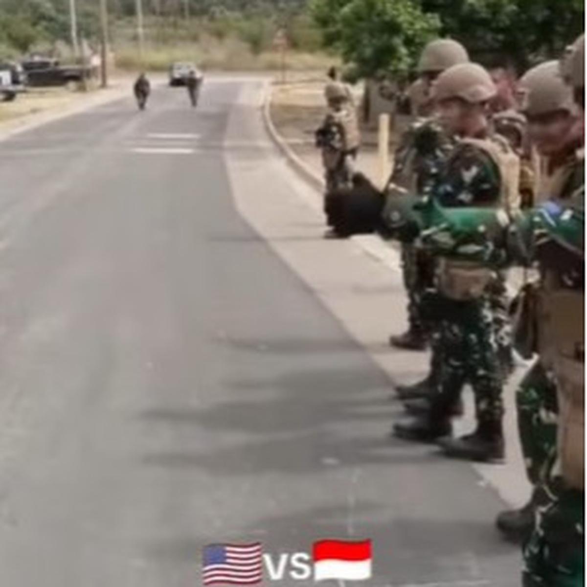 Sambil Bawa Beban, Marinir Indonesia Ungguli Marinir Amerika saat Adu Lari Tanjakan 100 Meter
