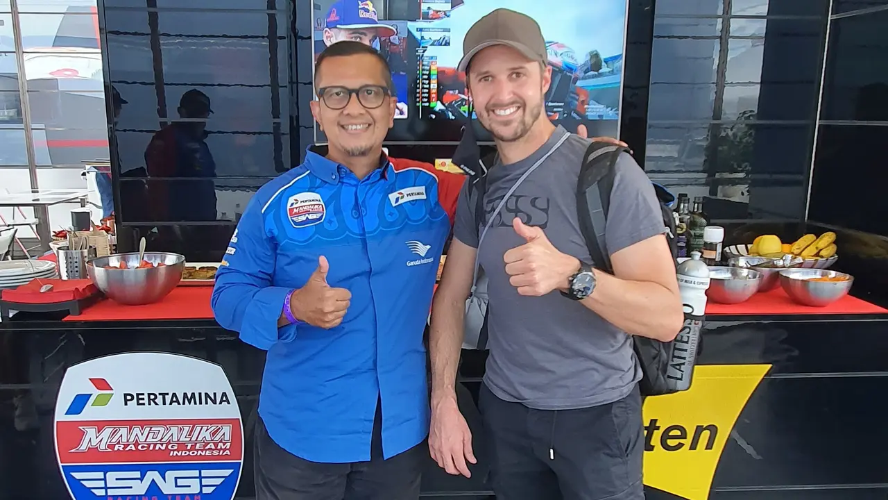 Kemalsyah Nasution dan Tom Luthi