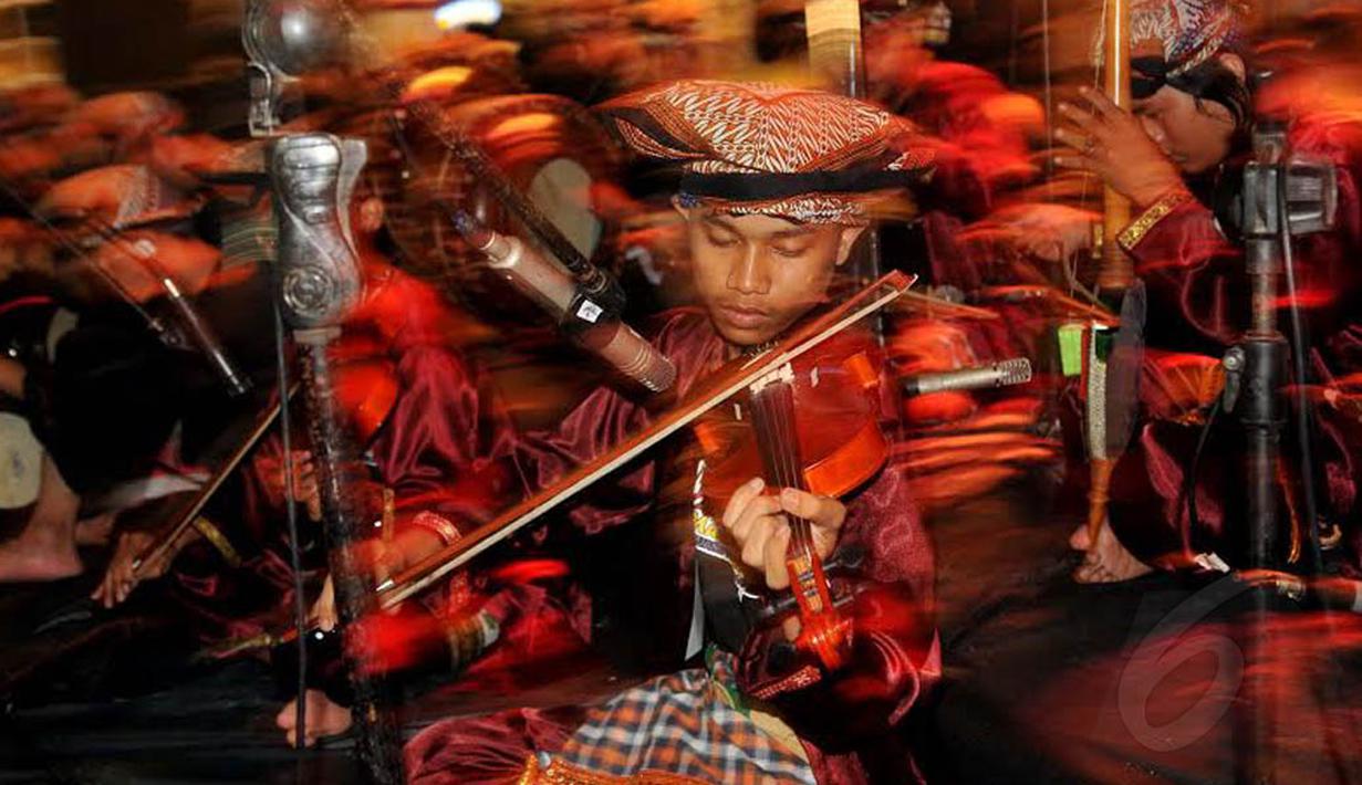 Konser bertajuk 'Eksperimentasi Musik Etnik di Ruang Publik' ditujukan untuk menjaga kelestarian musik etnik yang telah menjadi budaya Betawi (Liputan6.com/Johan Tallo) 