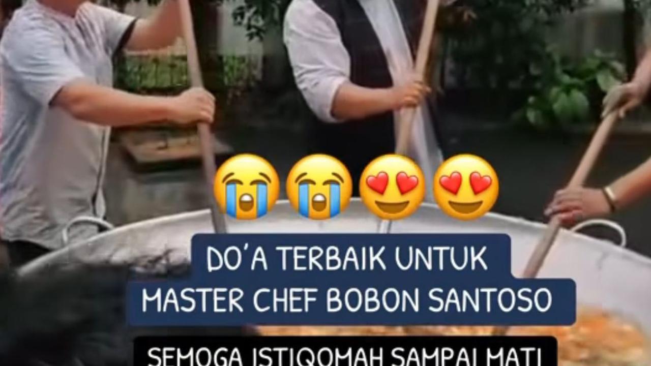 Detik-Detik Bobon Santoso Ucap Syahadat, Dibimbing Ustaz Derry, Disambut Haru