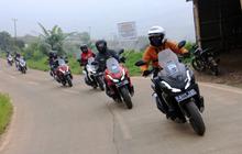 Cara Mengatasi Bahaya di Tikungan dan Jalanan Menurun