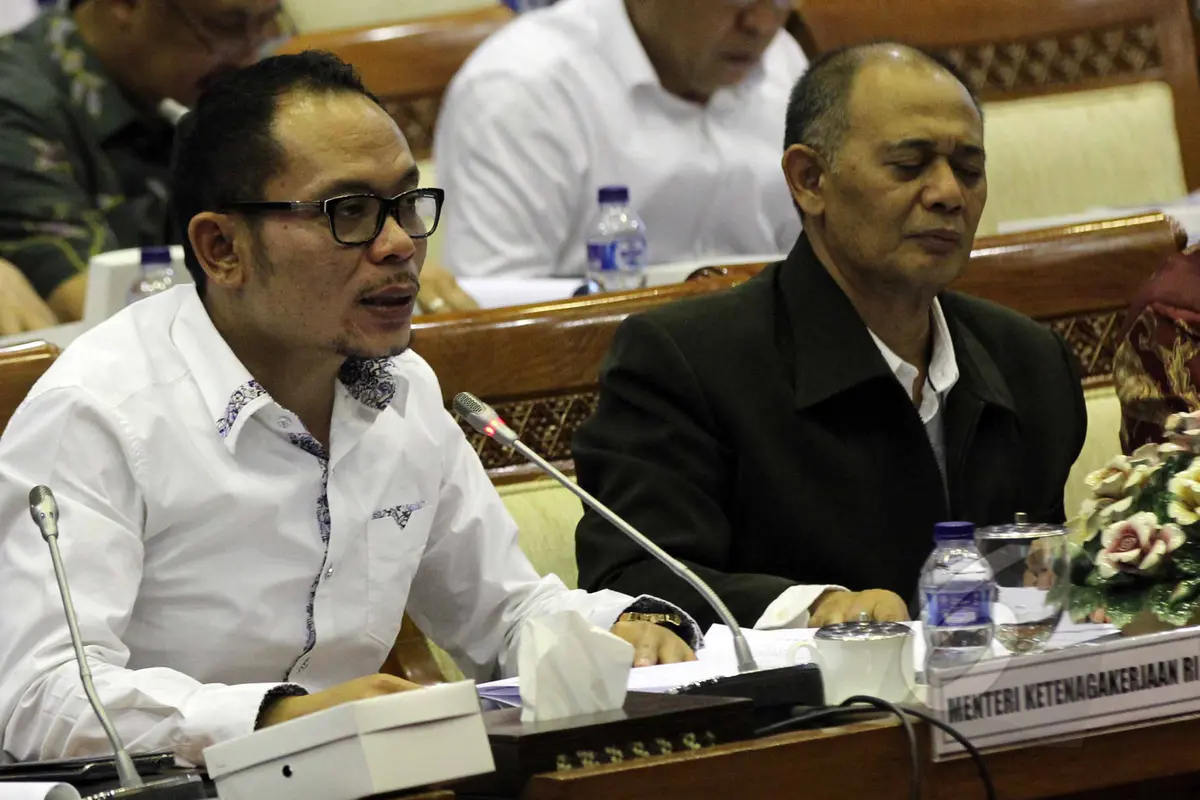 Menakertrans Raker dengan Komisi IX
