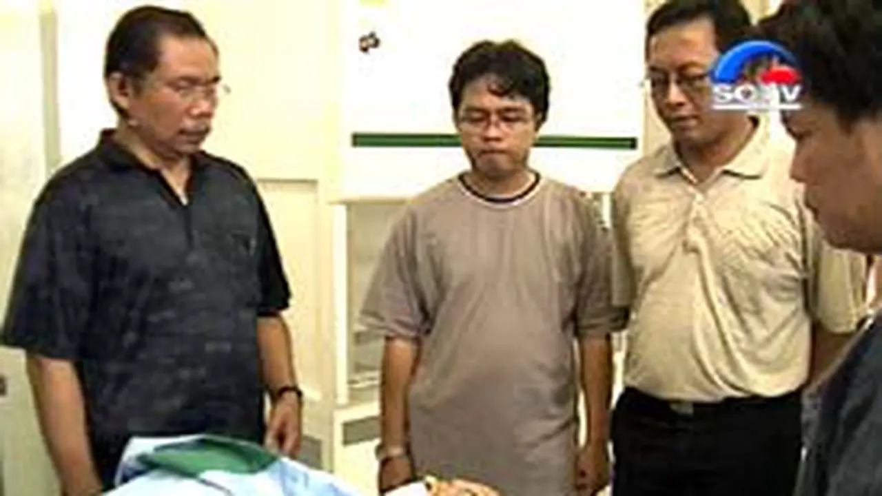 201204aAmriYahya.jpg
