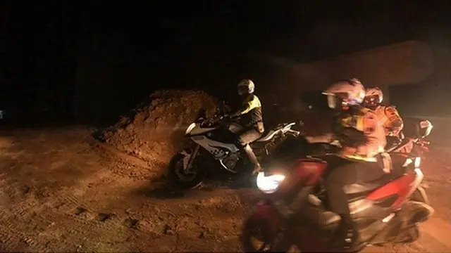 Korps Lalu Lintas (Kakorlantas) Polri Irjen Royke Lumowa mengendarai motor gede BMW